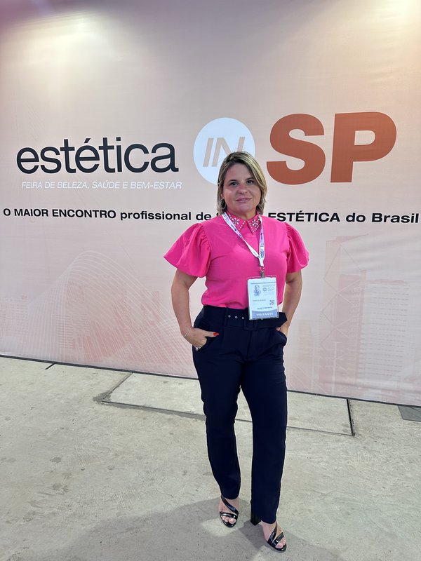 Dra. Rebeca Grasso — Atualização e formação